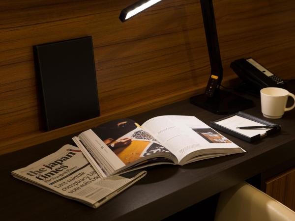 Premier Hotel CABIN PRESIDENT Osaka : photo 7 de la chambre chambre lit queen-size - non-fumeurs