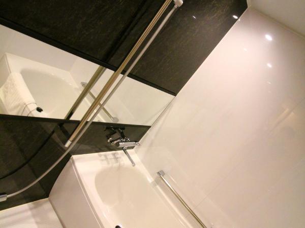 Sakura Cross Hotel Shinjuku East : photo 4 de la chambre chambre lits jumeaux avec baignoire