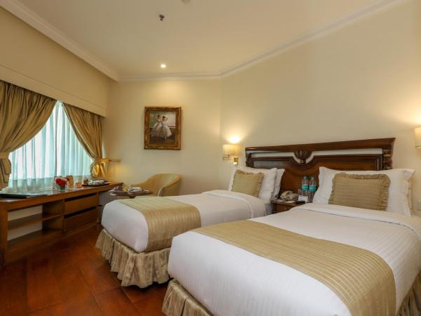 Hotel The Royal Plaza : photo 1 de la chambre standard twin room - wifi, 15% discount on food & soft beverages, spa & saloon services