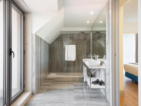 Acta The Avenue : photo 1 de la chambre chambre double avec lit d'appoint