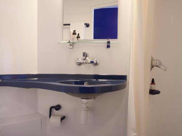 Generator Berlin Prenzlauer Berg : photo 5 de la chambre chambre simple avec salle de bains privative