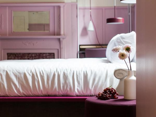 The Russell : photo 5 de la chambre room 1:7 - deluxe king