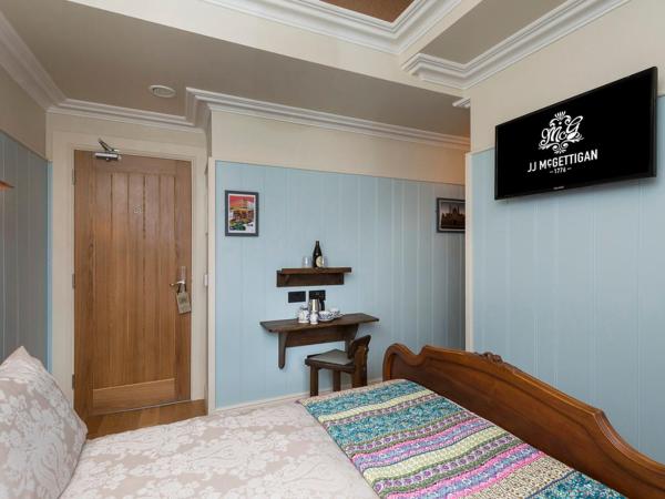 McGettigan's Townhouse - Olives & Figs Bistro : photo 10 de la chambre chambre double