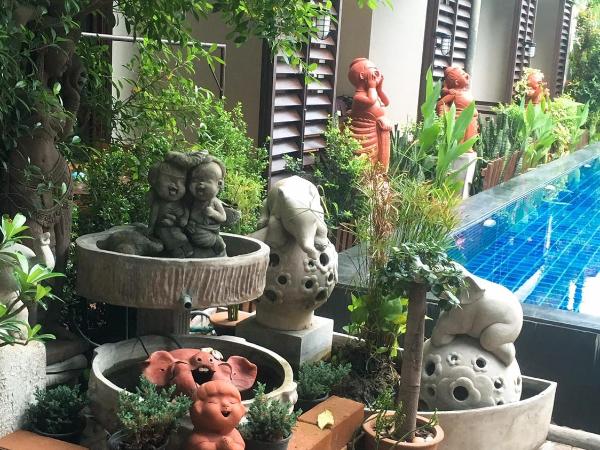 BB Mantra Boutique Hotel : photo 7 de la chambre chambre double ou lits jumeaux avec accès piscine