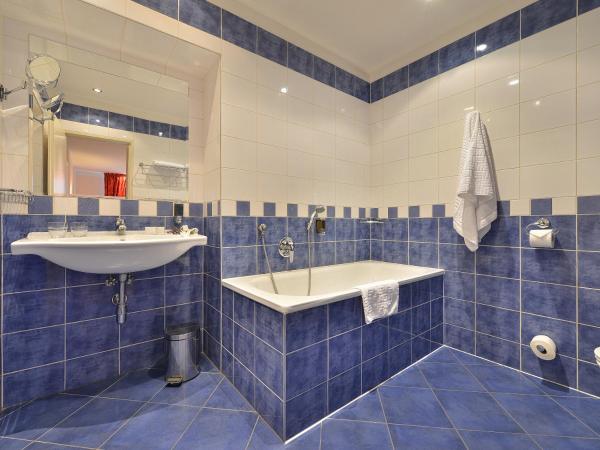 EA Hotel Jeleni Dvur Prague Castle : photo 3 de la chambre chambre double ou lits jumeaux