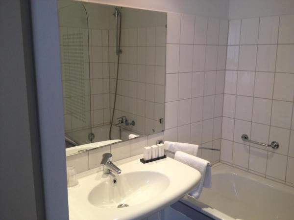 Hotel Au Quartier : photo 2 de la chambre chambre simple standard