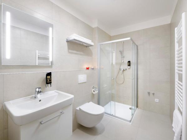 DownTown Suites Jugoslavska : photo 5 de la chambre appartement 1 chambre famille