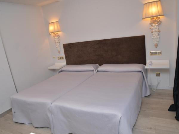 Artheus Carmelitas Salamanca : photo 10 de la chambre chambre lits jumeaux