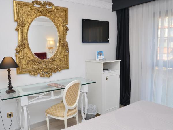 Artheus Carmelitas Salamanca : photo 9 de la chambre chambre lits jumeaux