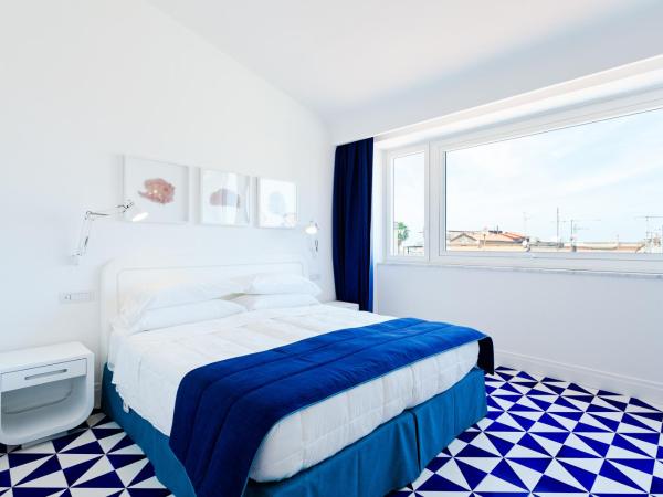 Maison Blu - Intimate GuestHouse : photo 3 de la chambre chambre double ou lits jumeaux supérieure