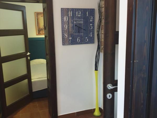 Smeraldo Villa : photo 4 de la chambre suite avec baignoire spa