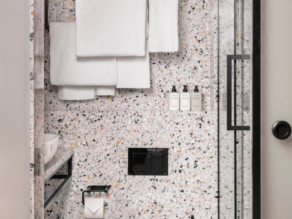 Blique by Nobis, Stockholm, a Member of Design Hotels™ : photo 4 de la chambre chambre lit queen-size blique's