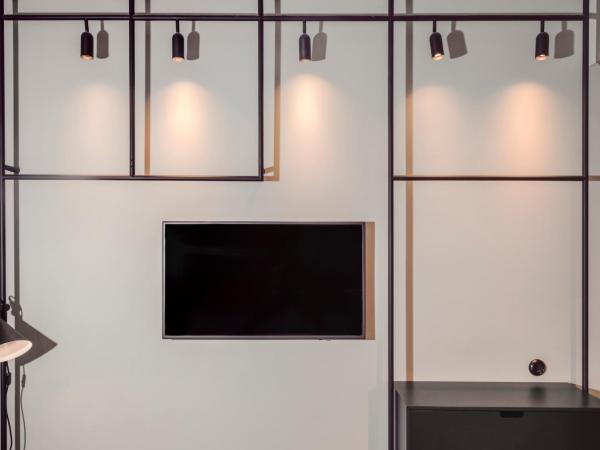 Blique by Nobis, Stockholm, a Member of Design Hotels™ : photo 4 de la chambre chambre lit king-size supérieure blique's