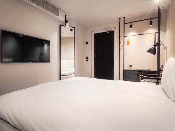 Blique by Nobis, Stockholm, a Member of Design Hotels™ : photo 2 de la chambre chambre 1 lit double sans fenêtre - sommeil très profond