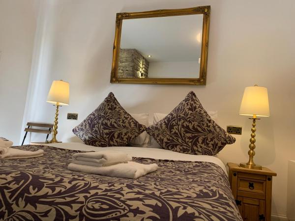 Royal Mile Balconies by the Castle : photo 6 de la chambre chambre double de luxe - dundas