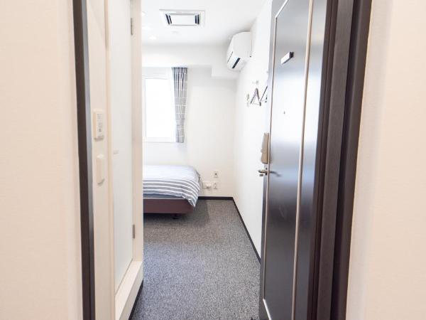 Port House Shibuya : photo 7 de la chambre chambre simple avec salle de bains privative