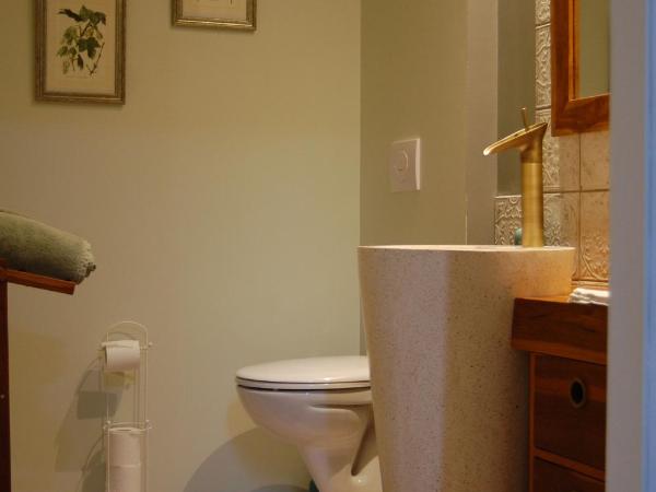 Madeleine Bergerac : photo 8 de la chambre chambre double - vue sur jardin