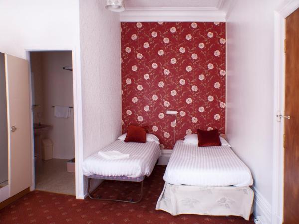 The Highfield Private Hotel : photo 3 de la chambre chambre familiale (2 adultes et 2 enfants)