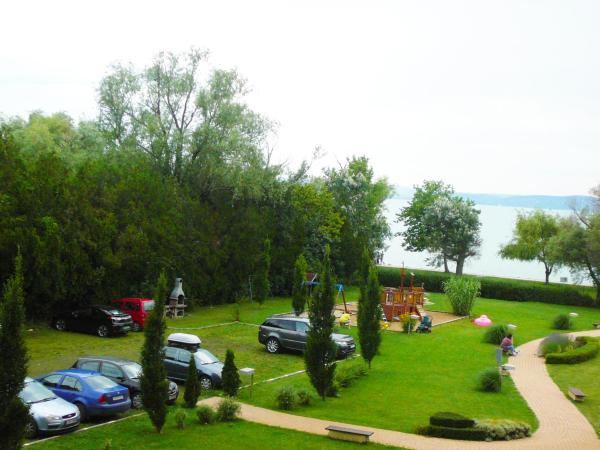 Vízparti SAS Apartman Siófok : photo 1 de la chambre studio