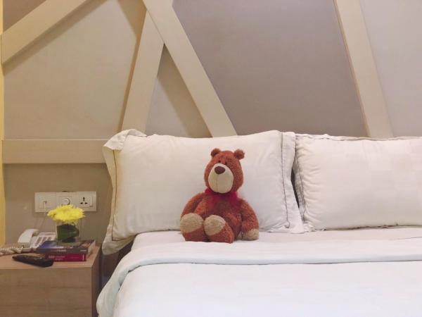 Sunshine Inn : photo 7 de la chambre chambre supérieure lit queen-size