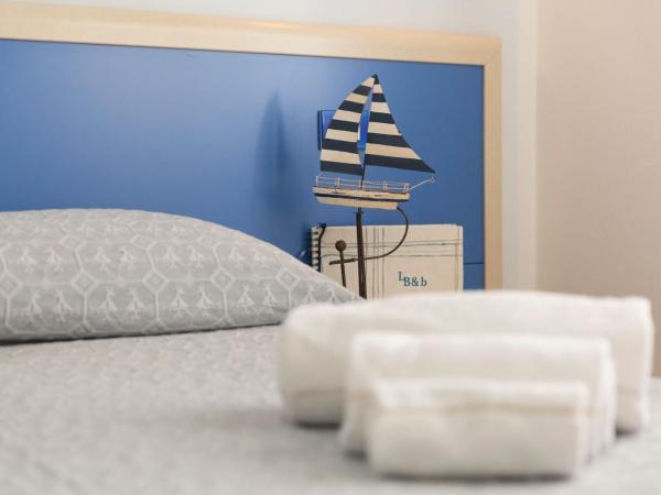 Lewis Rooms Poetto Beach : photo 1 de la chambre chambre double ou lits jumeaux standard