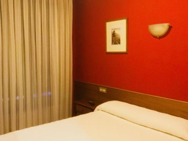 Hotel Fuente La Plata : photo 5 de la chambre chambre double ou lits jumeaux