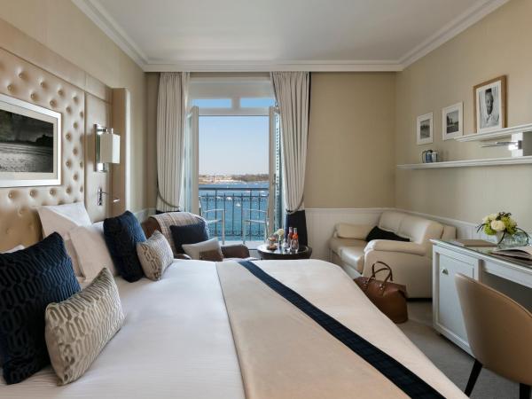 Hôtel Barrière Le Grand Hôtel Dinard : photo 2 de la chambre chambre double ou lits jumeaux deluxe - vue sur mer