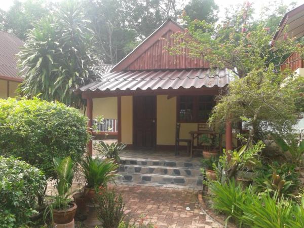 Ban Sabai Sabai Guest House : photo 1 de la chambre bungalow supérieur