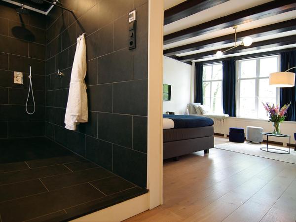 1637: Historic Canal View Suites : photo 10 de la chambre suite deluxe avec lit king-size