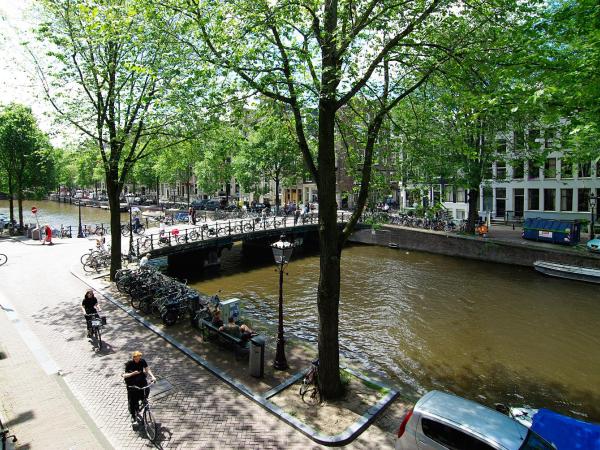 1637: Historic Canal View Suites : photo 3 de la chambre suite deluxe avec lit king-size