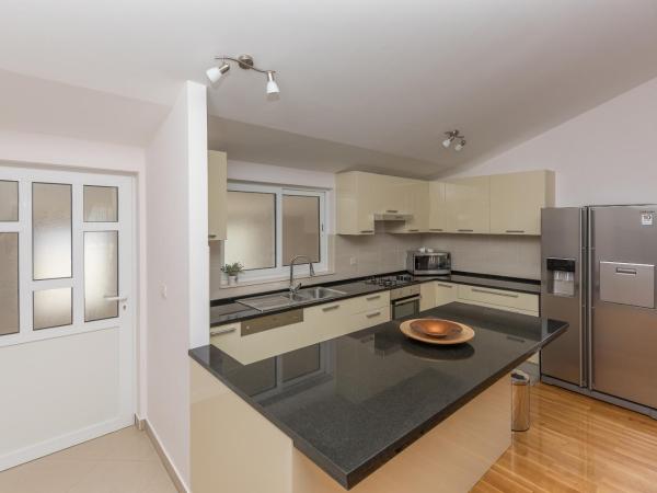 Apartments Naja : photo 5 de la chambre penthouse