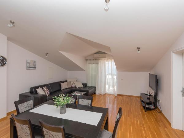 Apartments Naja : photo 3 de la chambre penthouse