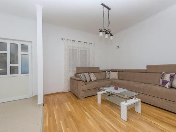 Apartments Naja : photo 5 de la chambre appartement 2 chambres