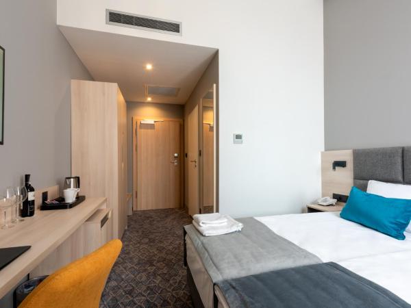 Korona Gold - Korona Hotel Wrocław : photo 2 de la chambre pokój typu standard z dwoma łóżkami pojedynczymi - 3 gwiazdki