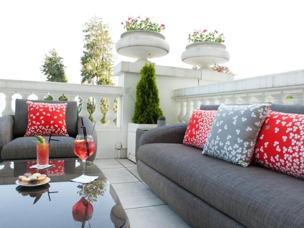 Impérial Palace : photo 1 de la chambre suite terrasses du lac - accès spa inclus - réservation obligatoire