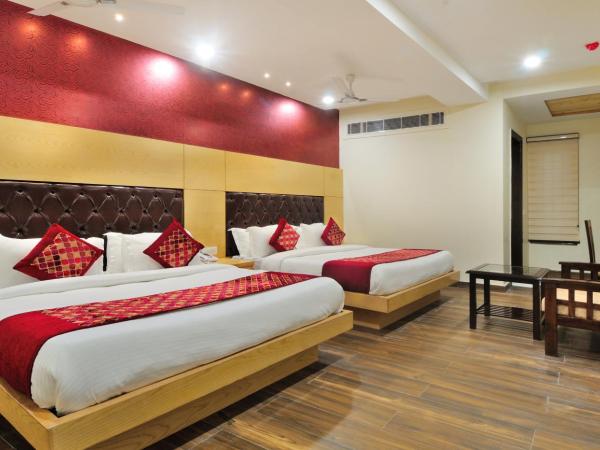 The Grand Uddhav : photo 8 de la chambre chambre familiale