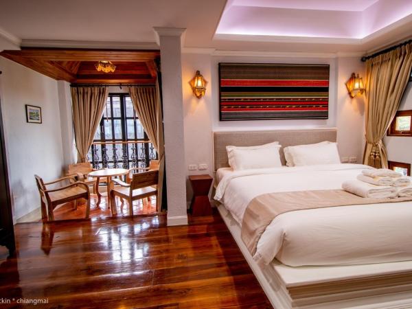 Lanna Oriental Hotel - SHA Extra Plus : photo 5 de la chambre chambre familiale lanna
