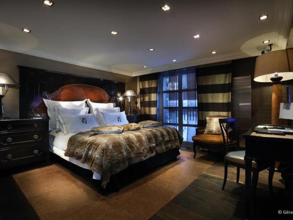 Hotel Le Saint Roch : photo 1 de la chambre chambre deluxe double ou lits jumeaux