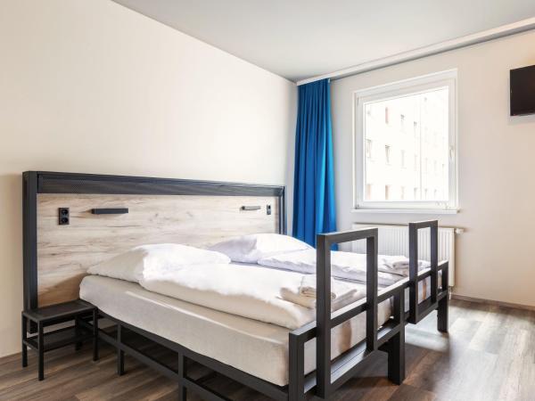a&o Frankfurt Galluswarte : photo 2 de la chambre chambre lits jumeaux