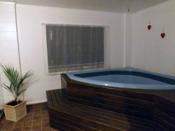 Karaka Tree Motel : photo 8 de la chambre suite studio spa minéral (2 personnes uniquement)