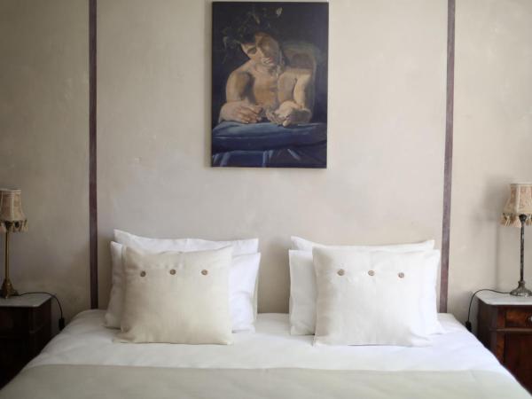 Chambres d'Hôtes Justin de Provence : photo 5 de la chambre chambre double supérieure
