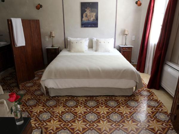 Chambres d'Hôtes Justin de Provence : photo 5 de la chambre chambre double supérieure