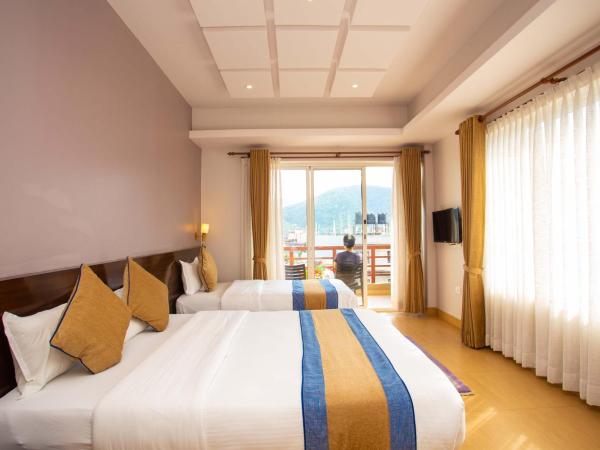 Hotel Lake Paradise : photo 5 de la chambre chambre familiale deluxe