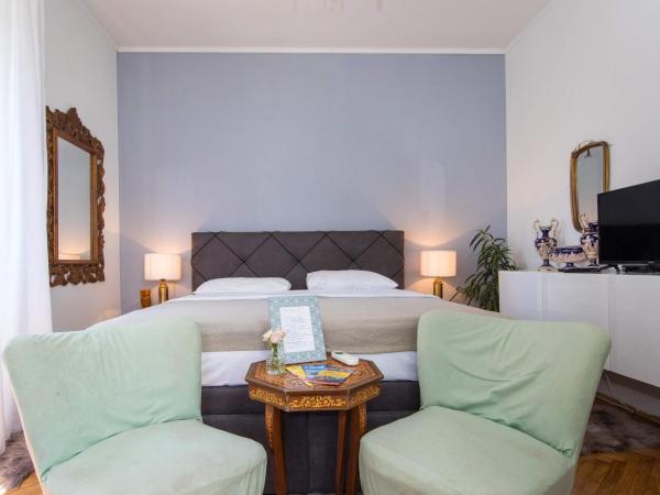 Lapad House : photo 3 de la chambre chambre double supérieure avec balcon