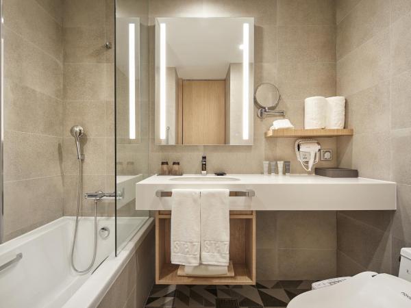 MD HOTEL DOKSAN - Fomerly Staz Hotel Doksan : photo 4 de la chambre chambre double standard avec baignoire