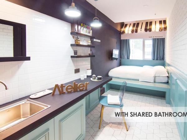 The Atelier Boutique Hotel : photo 1 de la chambre the cafe room (shared bathroom)