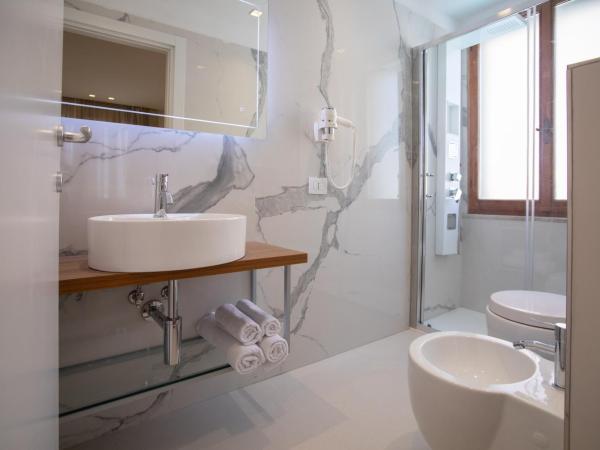 Feel Good : photo 6 de la chambre chambre double ou lits jumeaux deluxe avec balcon