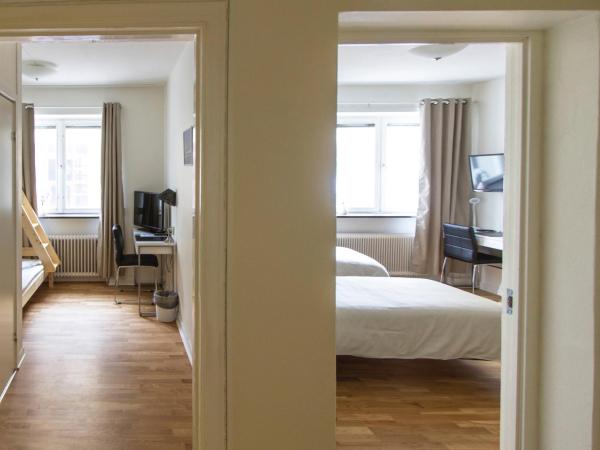 Hotell Linden : photo 3 de la chambre grande chambre familiale