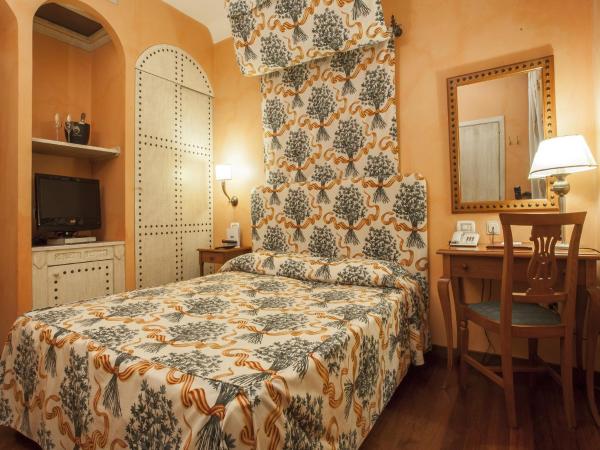 Hotel Vecchio Borgo : photo 2 de la chambre chambre double standard