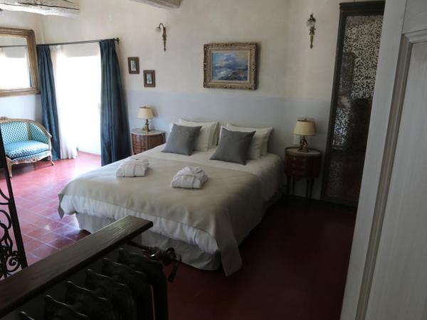 Chambres d'Hôtes Justin de Provence : photo 2 de la chambre chambre double deluxe